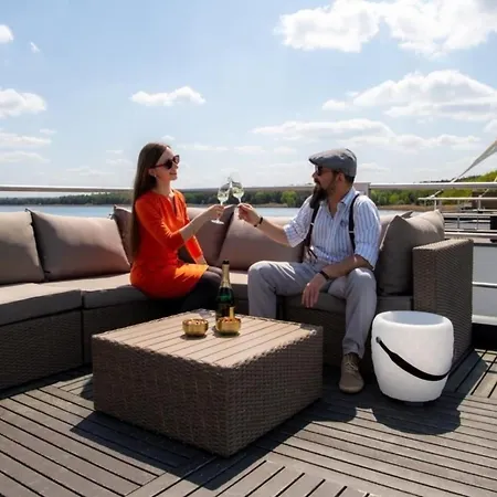 Hotel na wodzie Hausboot King - Lp5