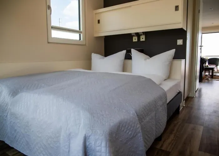 Hausboot King - Lp5 Bådhotel *